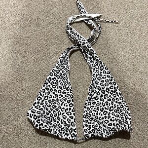 BuffBunny Black and White Leopard Bikini Top